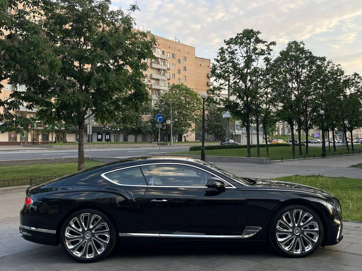 Bentley Continental арендовать Bentley Continental арендовать